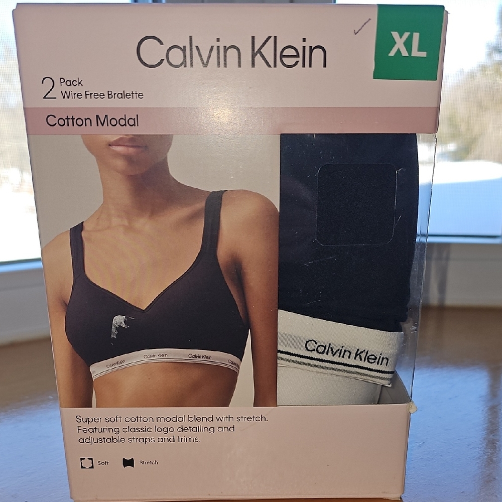 Calvin Klein Black and White Bralette Set